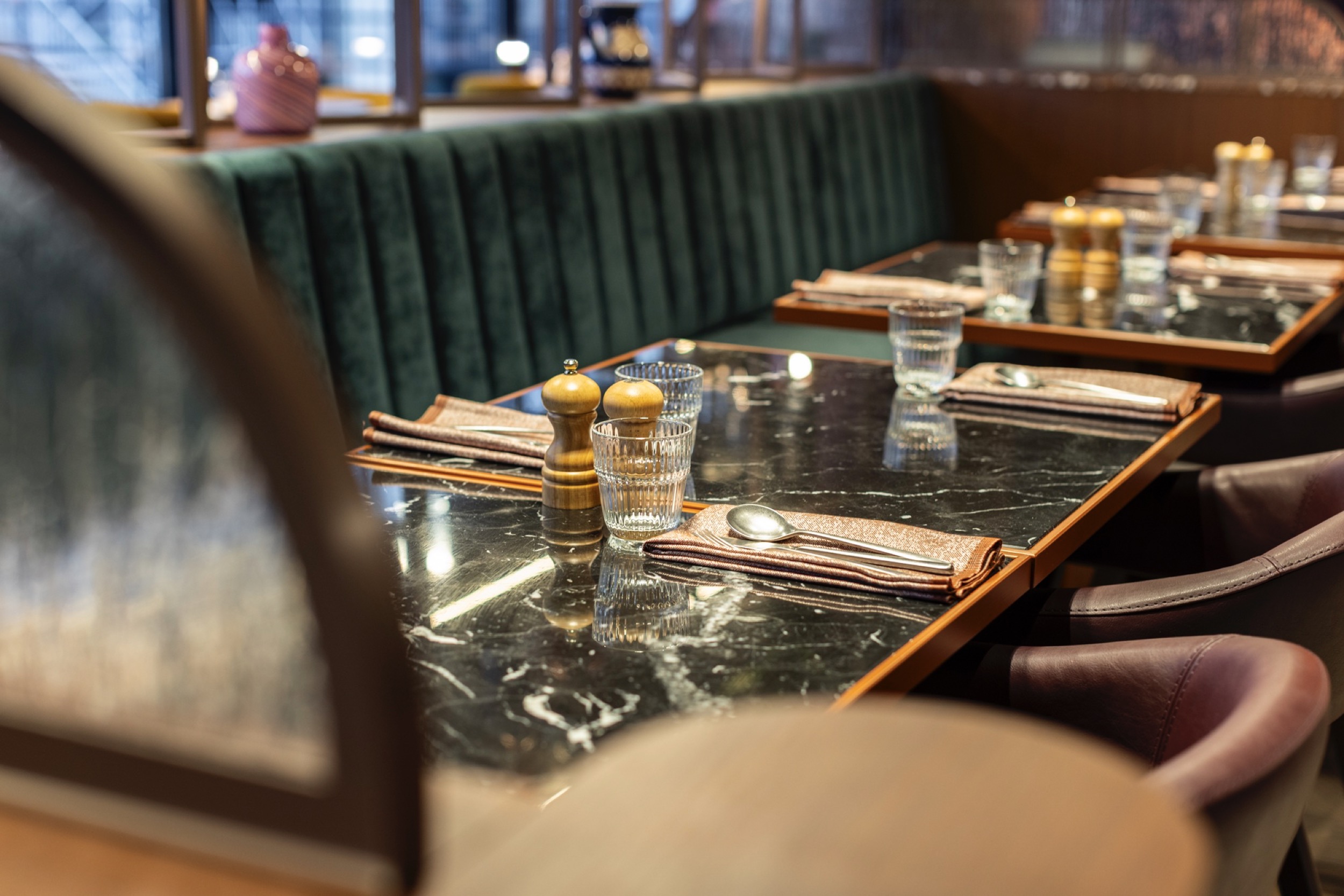 Hotel TRIBE ONN lighting Restaurant _1740