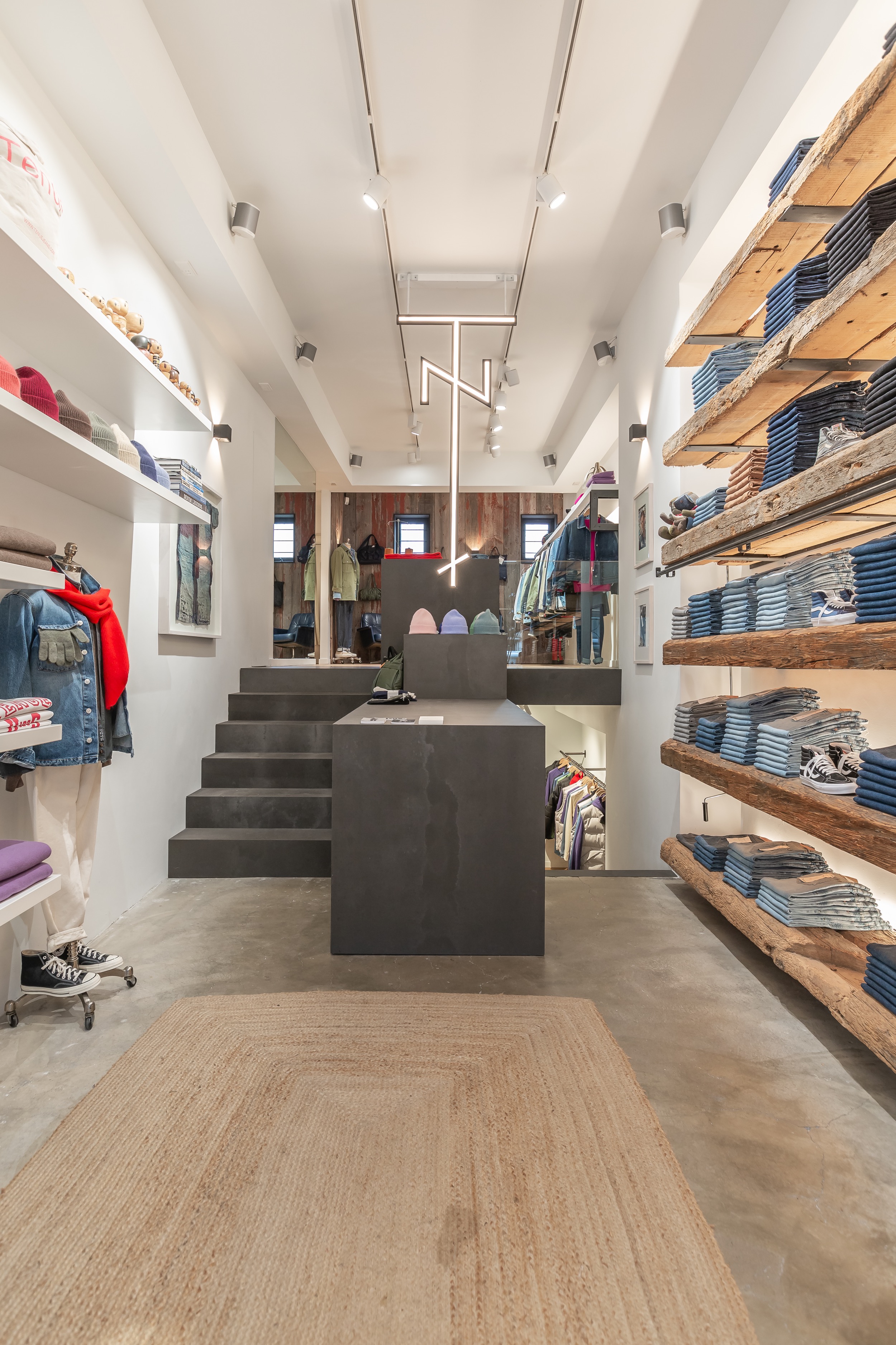 ONN-Lighting-Tenue-Utrechtsestraat-103-7