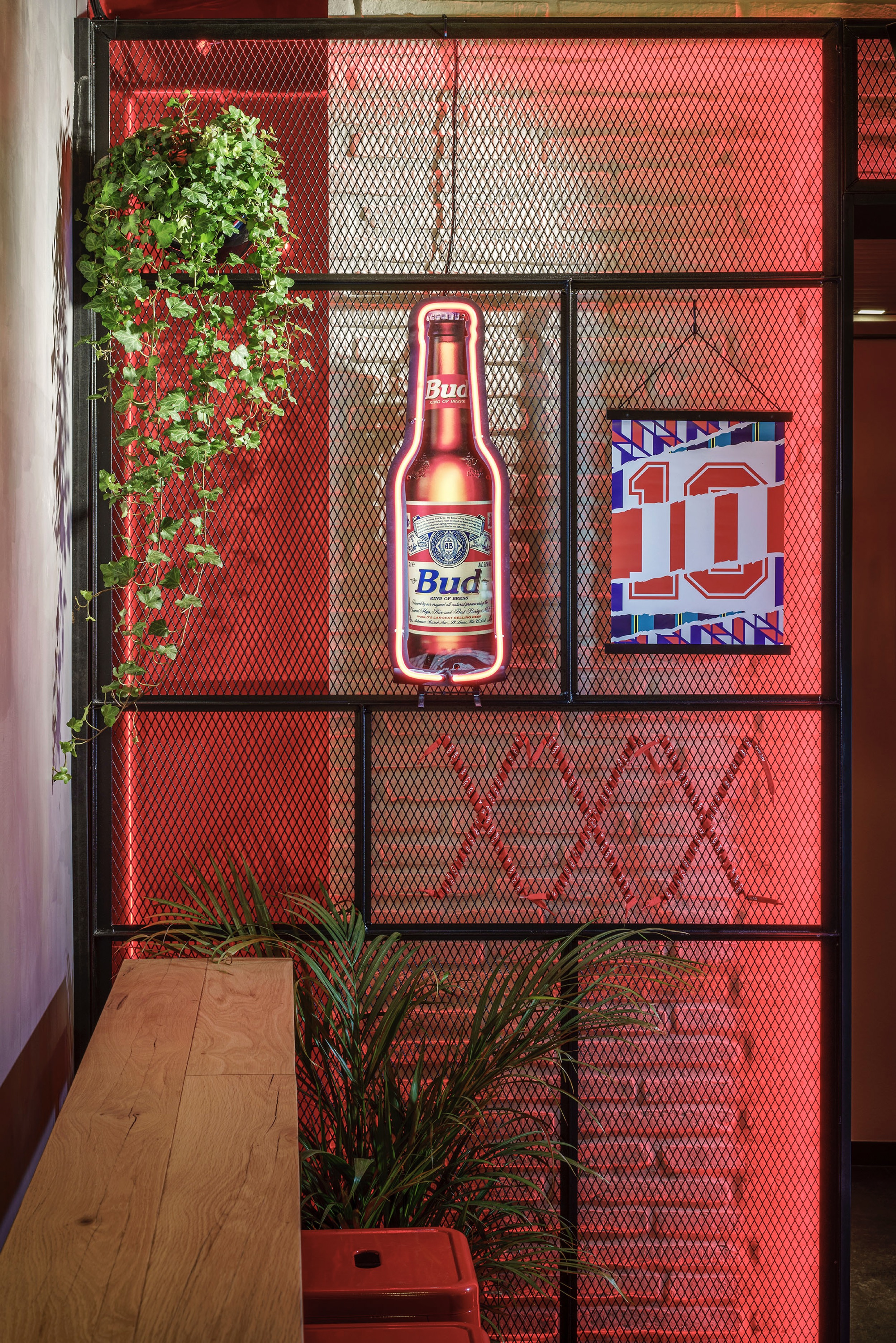 Onn-Lighting-Project-Budweiser-Matthijs-Immink-2