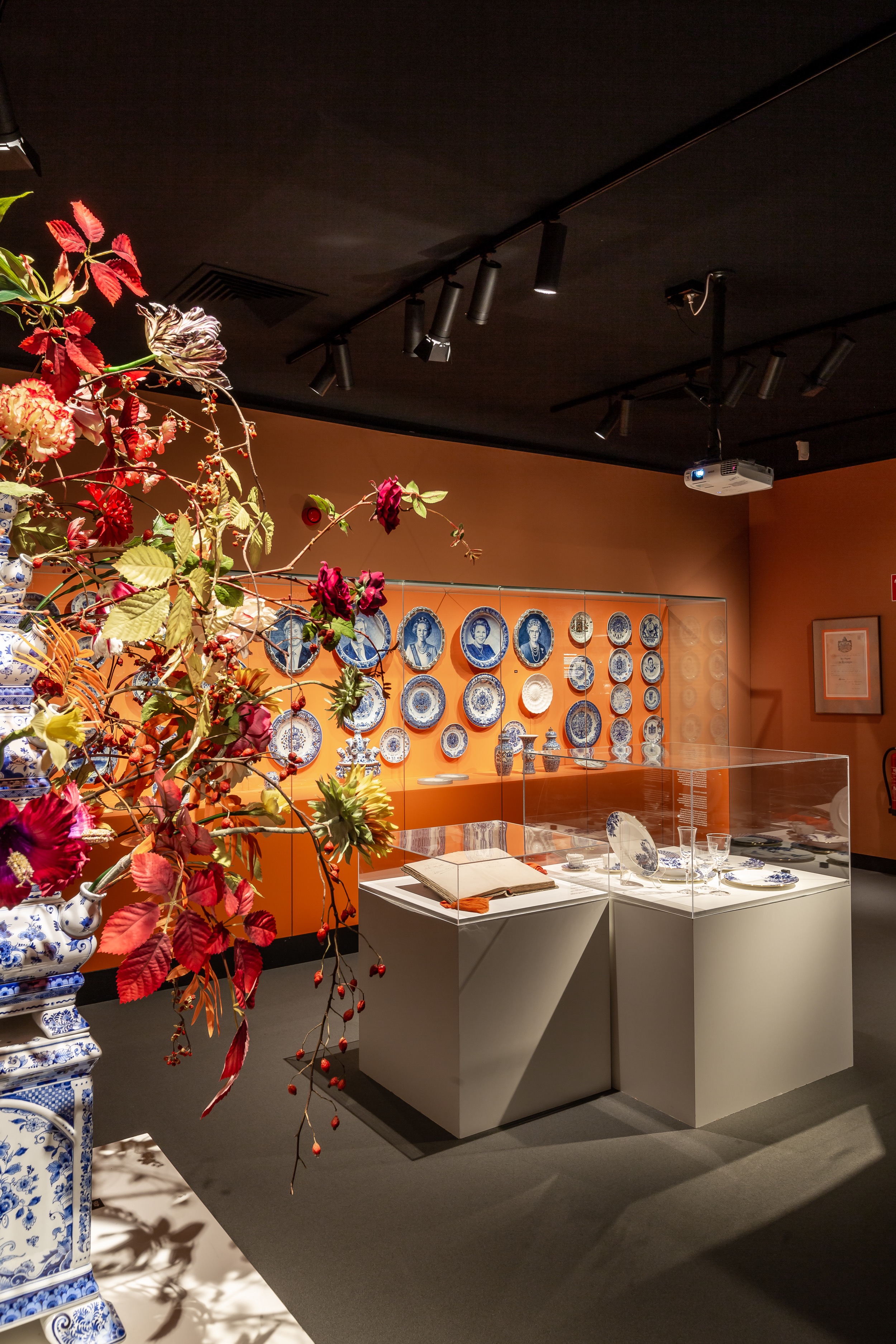 Royal_Delf_Museum_Delft_17-onn-lighting