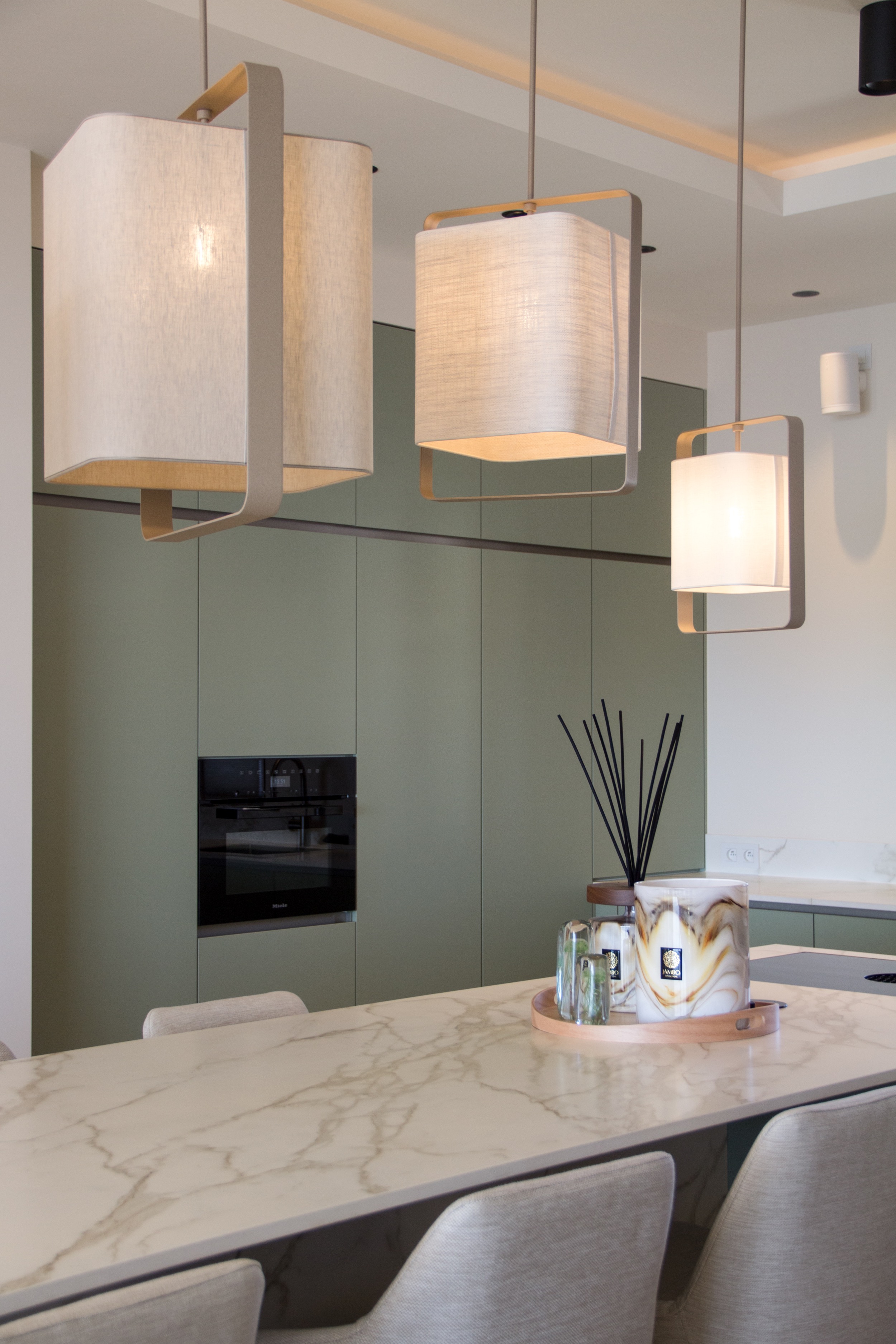 Vila-Soleil-Onn-Lighting-1