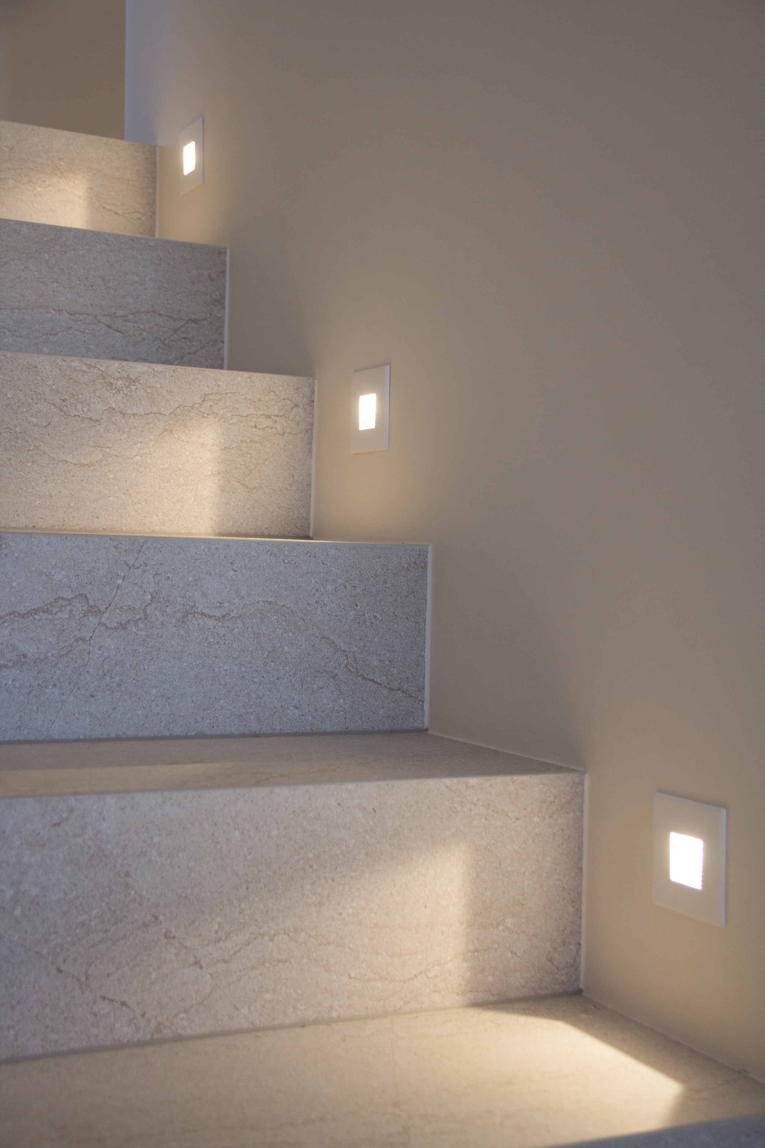 Vila-Soleil-Onn-Lighting-2