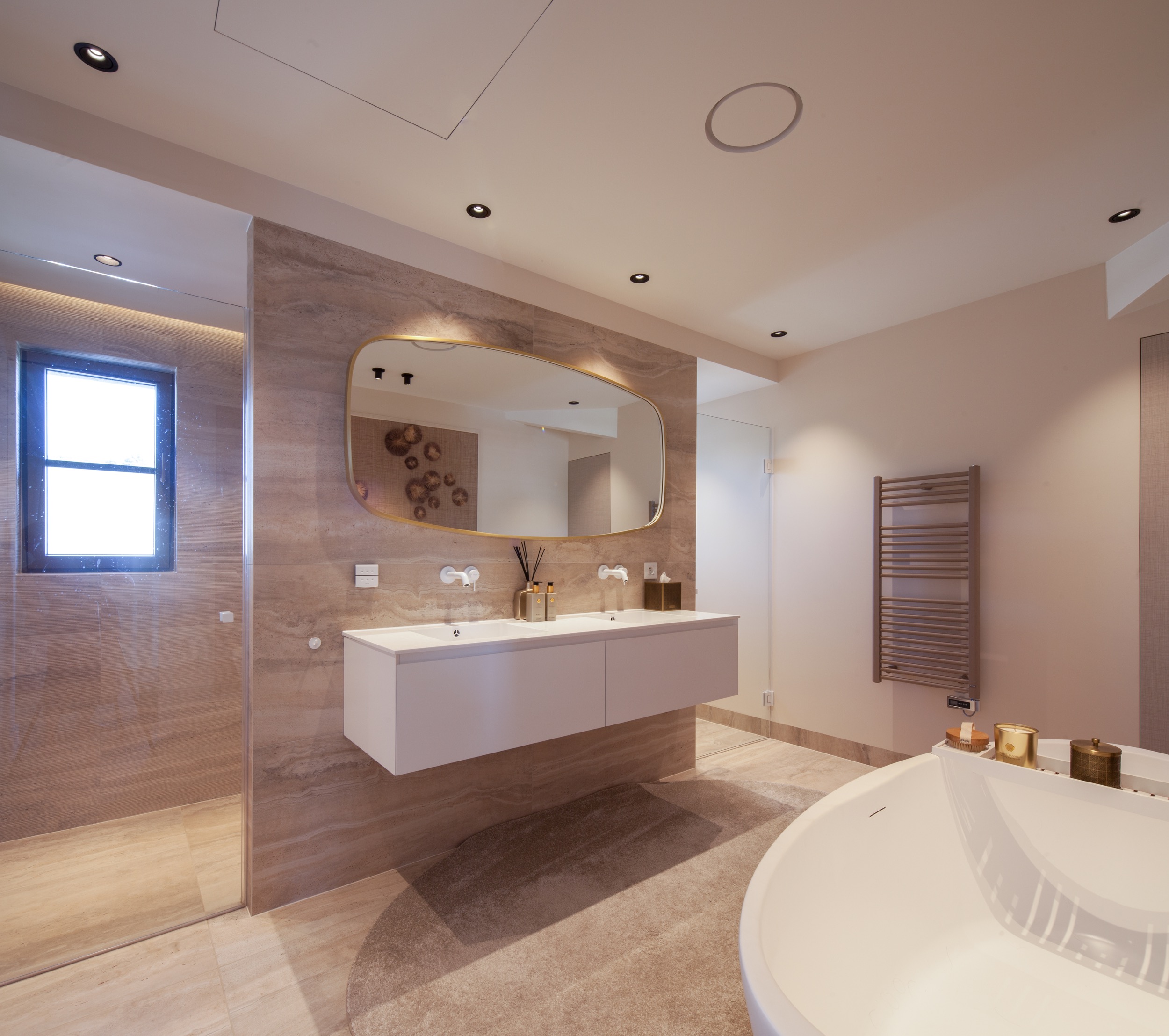 Vila Soleil Onn Lighting 4