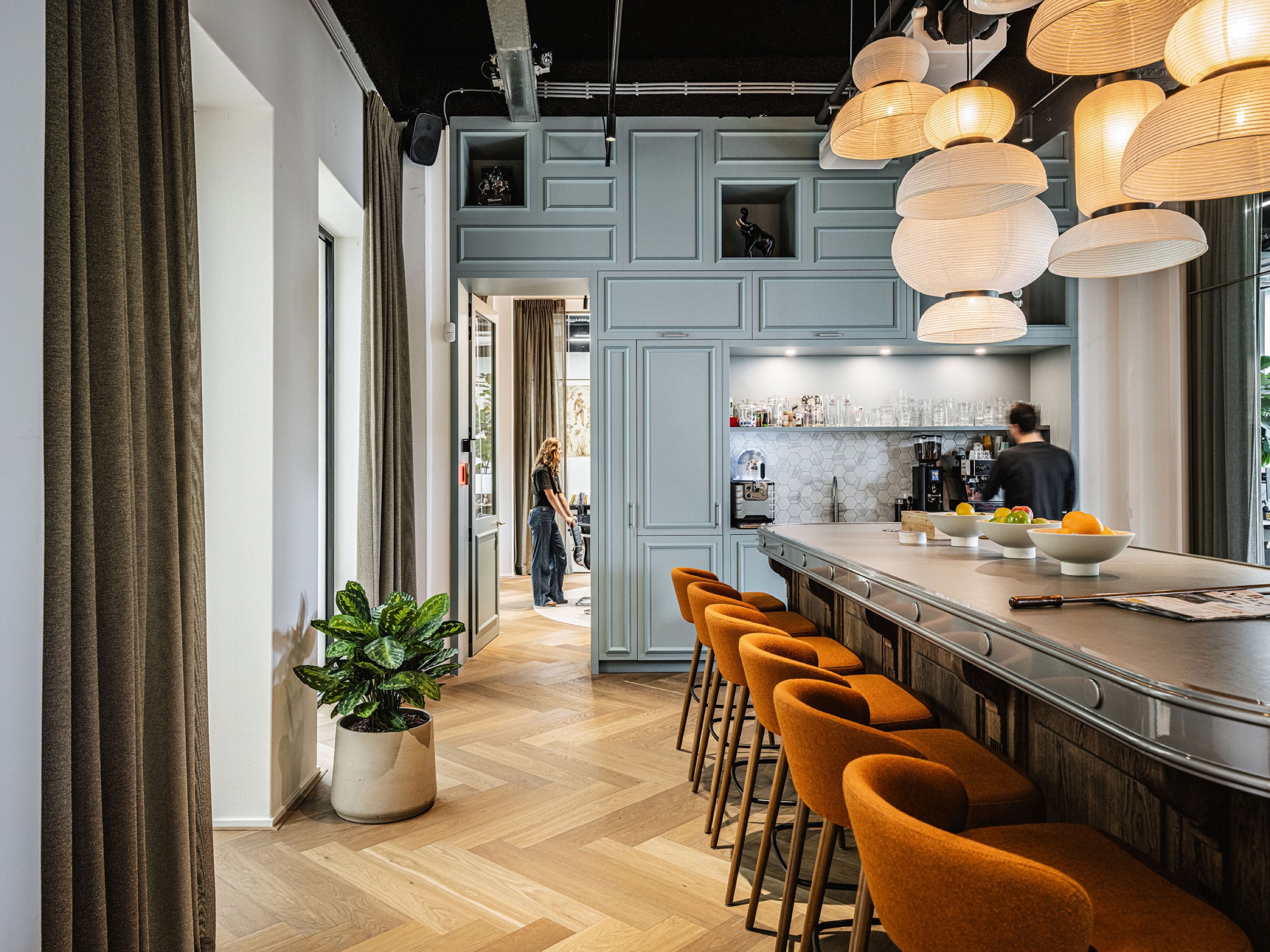 olyx office space onn lighting 5